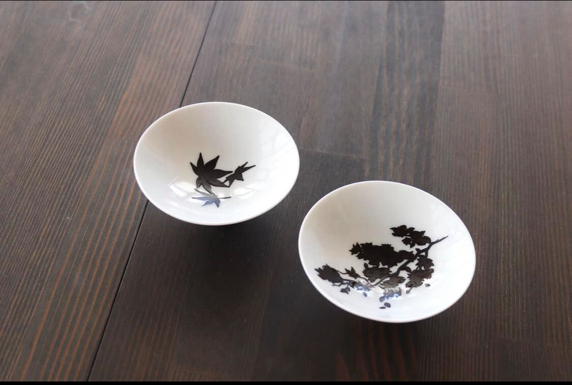 日本 高木陶器 櫻．紅葉 溫感白平盃 (一組兩入)