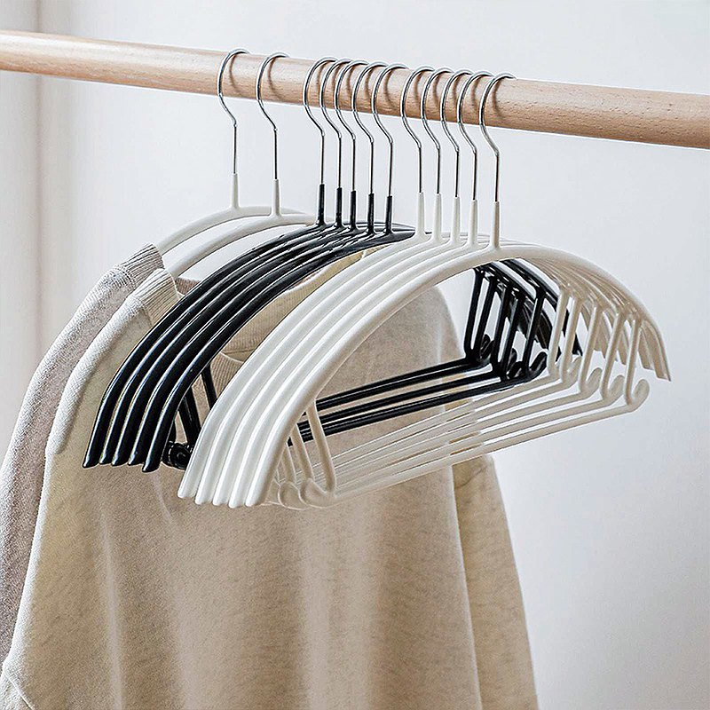 800x0 日本霜山 防滑無痕型多功能套裝衣架 / 褲架 15入