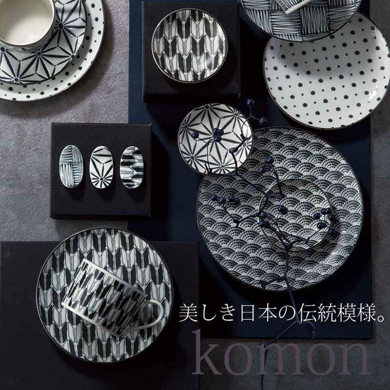 日本 AWASAKA 粟坂 KOMON 和風圓盤五入組 