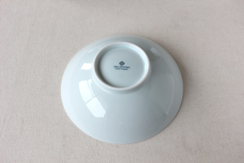日本 小田陶器 漣漪系列 沙拉碗 18cm (青白)