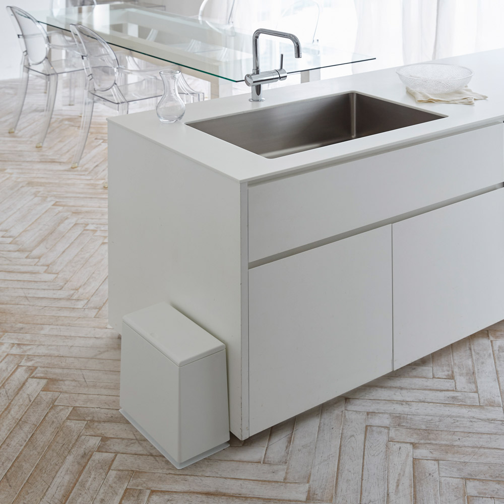 ideaco_方形廚房按壓式垃圾桶8.5L_白3 日本 ideaco 方形廚房按壓式垃圾桶 8.5L (3色)