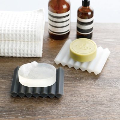 日本霜山 波浪型矽膠瀝水肥皂架 3入 (2色)