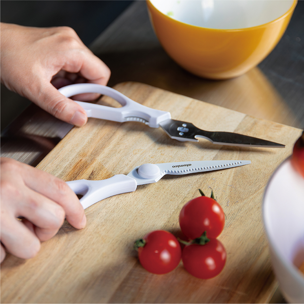 PRTIMES_atomico_洗いやすいキッチンバサミ CB Japan atomico系列 廚房不沾剪刀