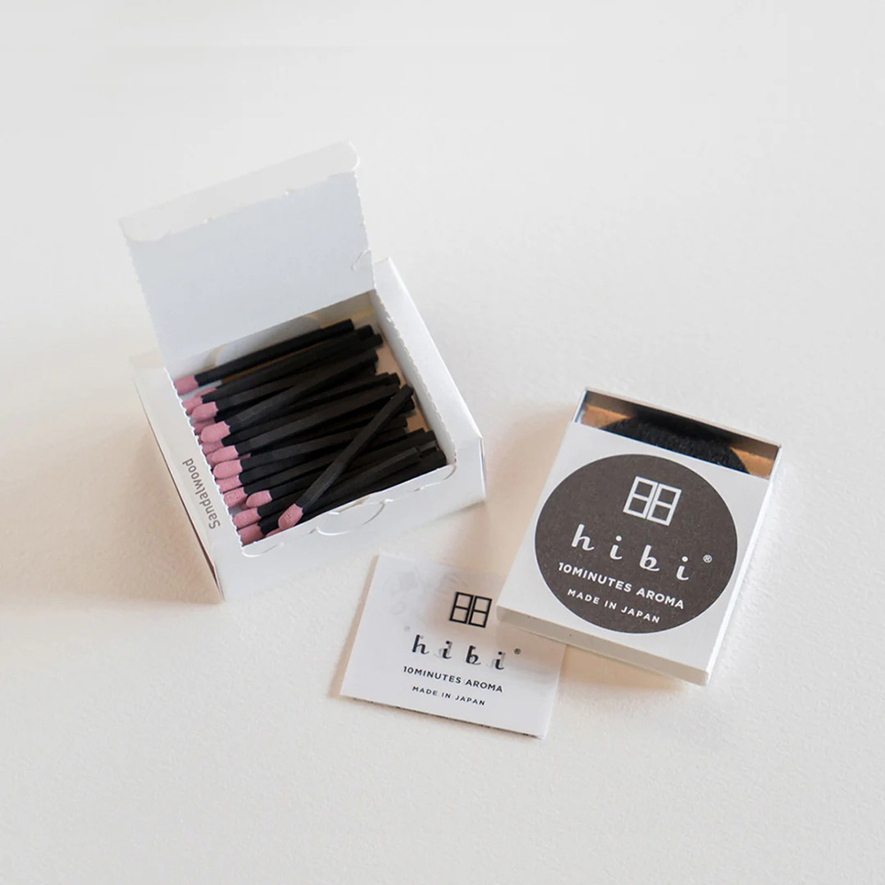 J002_L_02 日本 hibi 薰香火柴 和風系列 (30支入/盒) 檀香 含專用燃燒墊