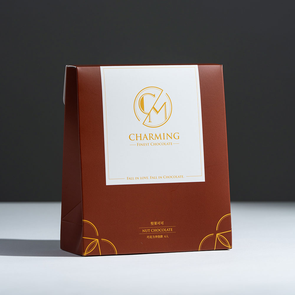 Charming_Nut_02