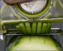 Joseph Joseph 3 in 1旋轉削皮器(綠)